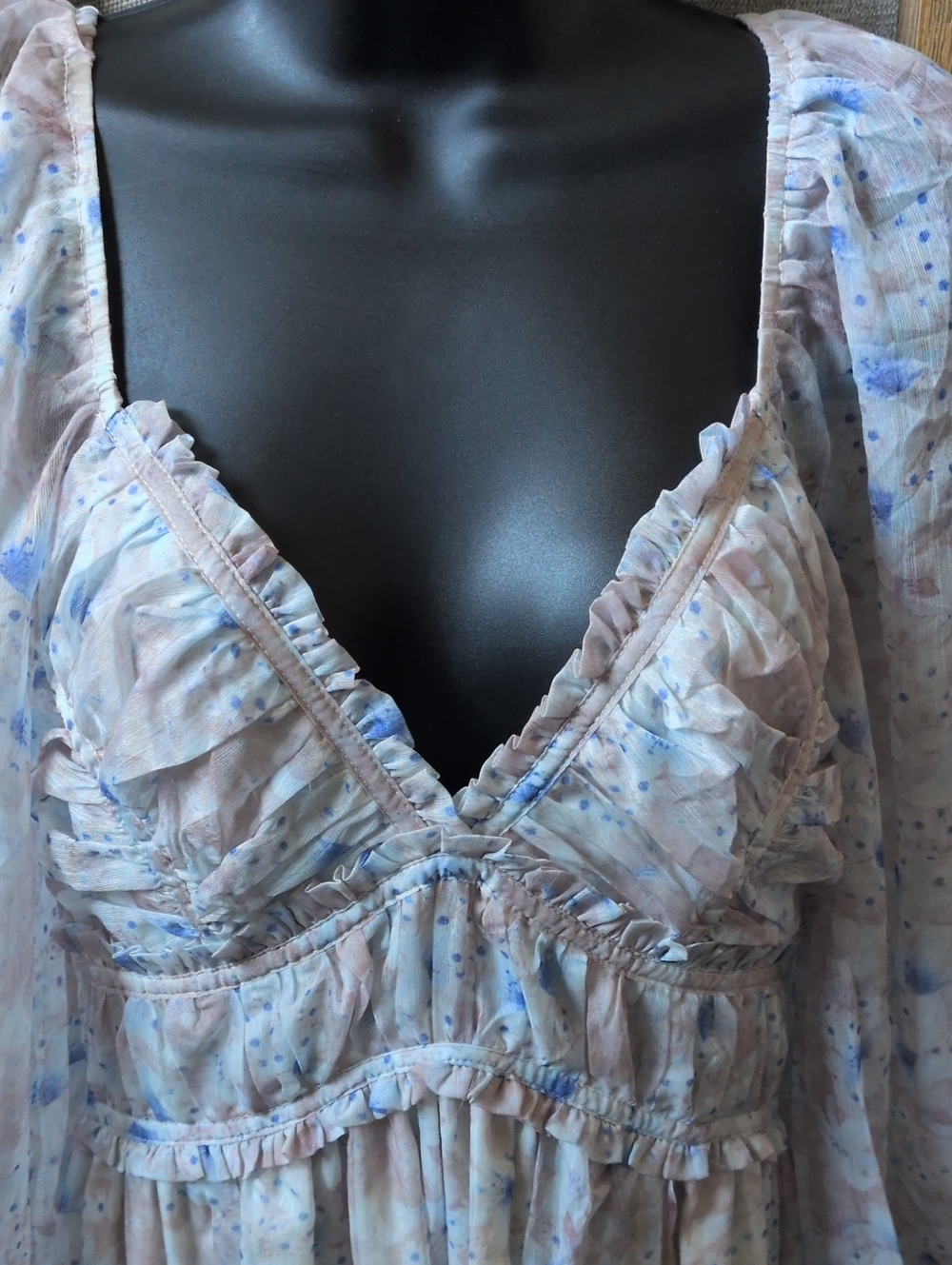 ✨ Daphne Maxi Dress from Worth Collective size m - Picture 5 of 11